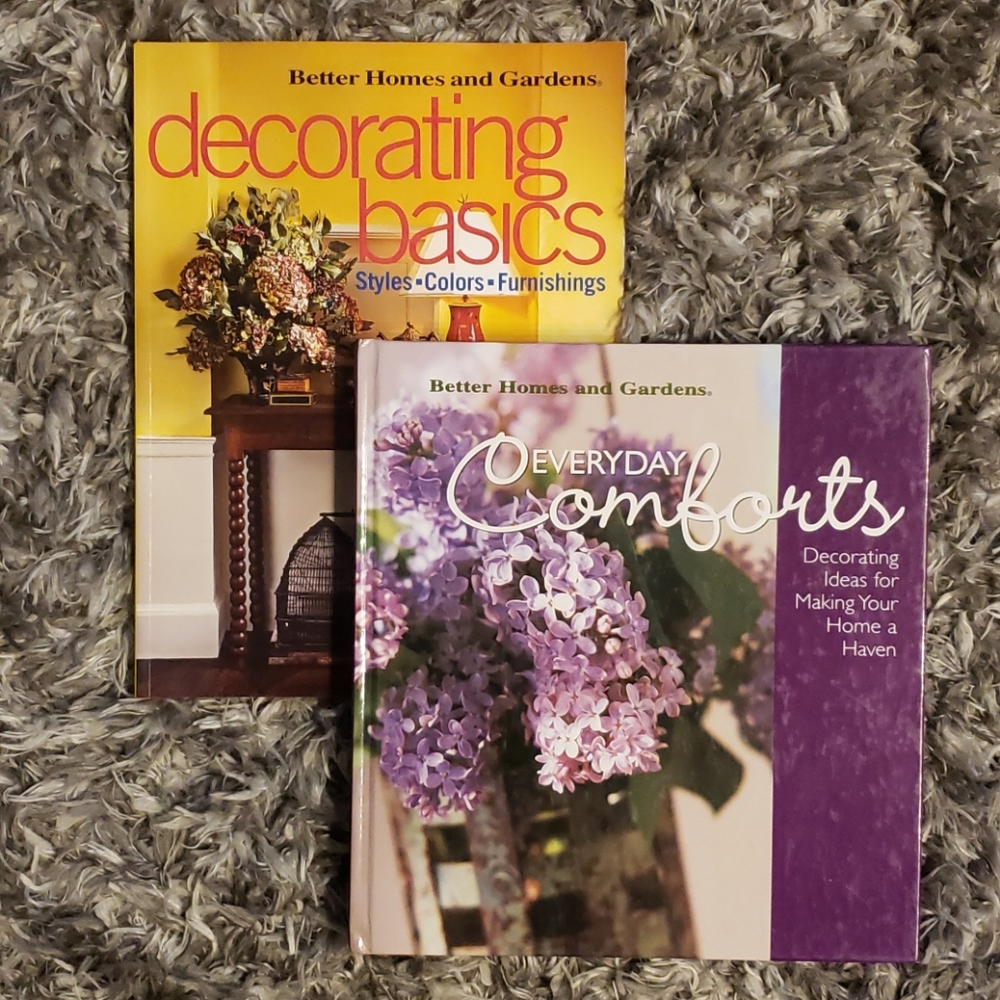 BETTER HOMES AND GARDEN DECOR BOOKS